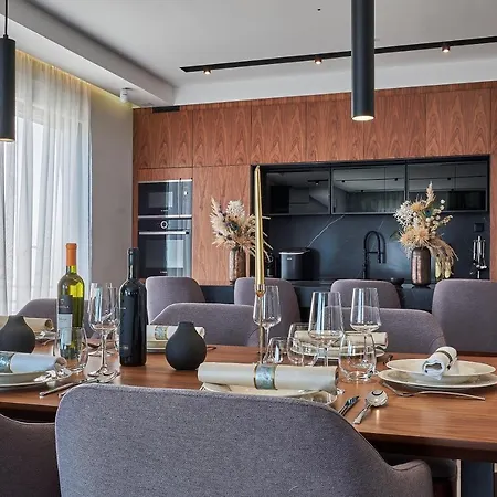 Stunning - 5 Bedrooms - Sei - Amazing Sea & City Views Villa *